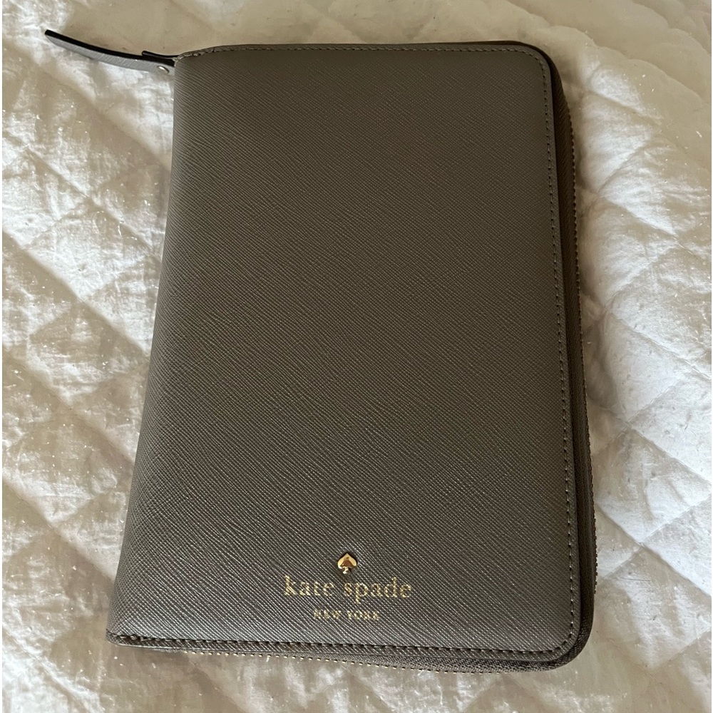 Kate Spade Cameron Street Agenda